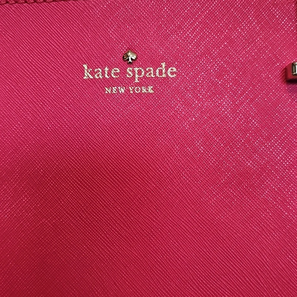 Kate Spade Cedar Street Elissa Shoulder Bag Like New Condition